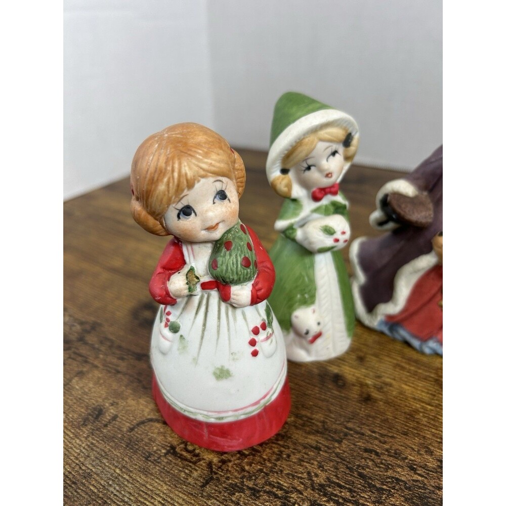 Vintage Christmas Ceramic Bell Lot Jasco Nativity Caroler Figurines Set of 5 - Picture 3 of 15